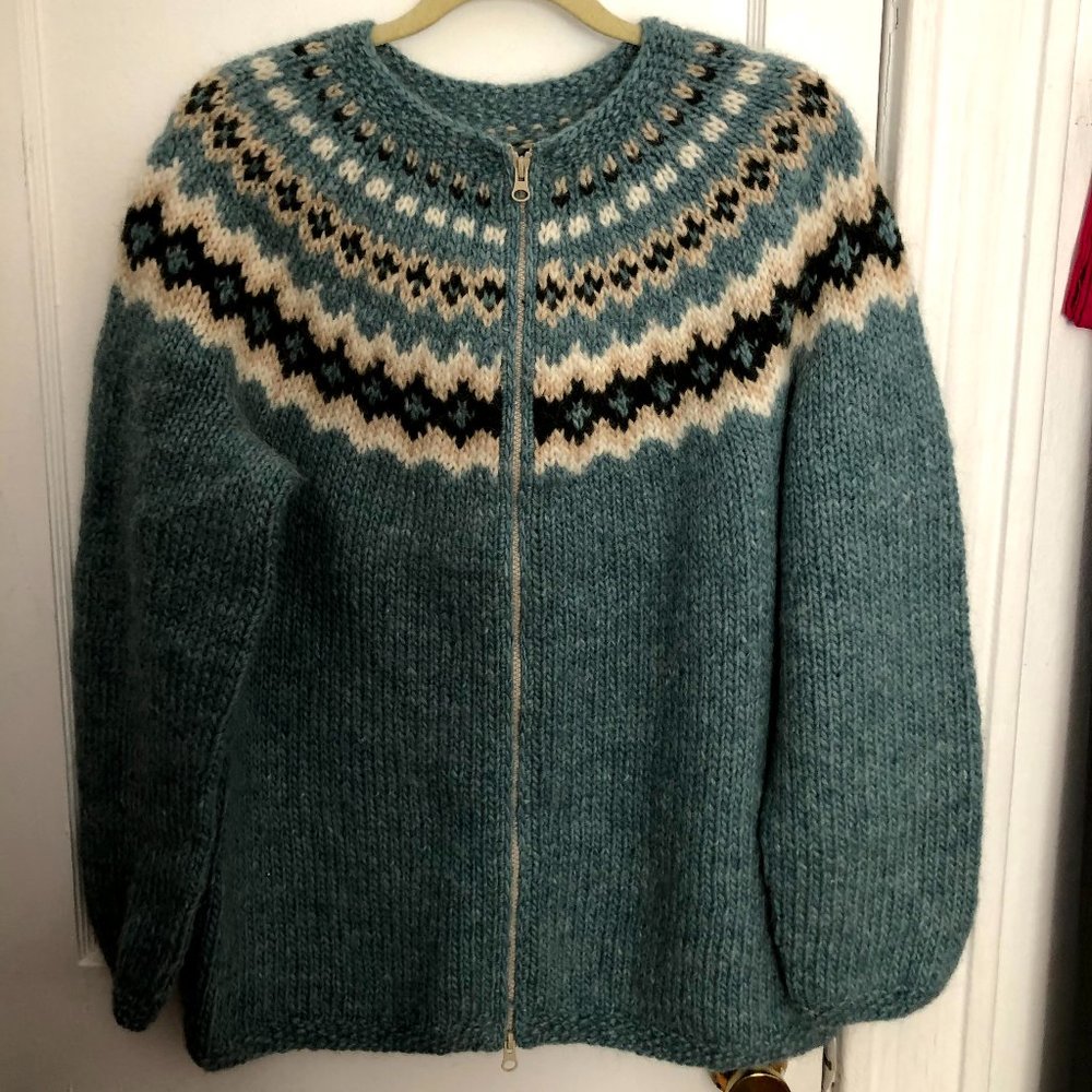 Handknitting Association of Iceland Sweater